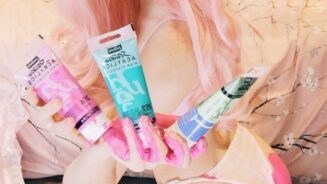 Belle Delphine Pintura Vídeo Onlyfans