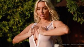 Lindsey Pelas desnuda ver a través de lencería burlas pornografía vídeo Leaked