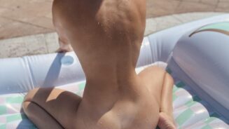 Christina Khalil desnuda piscina Onlyfans Set Uncensored