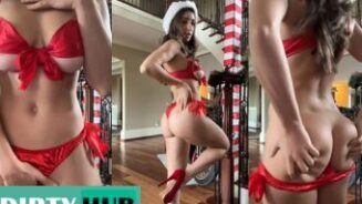 Christina Khalil: Navidad lencería roja Video Leak