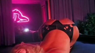 Iggy Azalea Sexy Lencería Tease Onlyfans