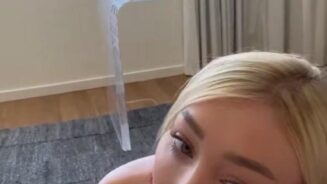 El vídeo de Frances Bentley 'ButtPlug' mamada para Onlyfans