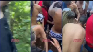 Rubia ardiente fue pillada teniendo sexo en medio del bosque con varios chicos