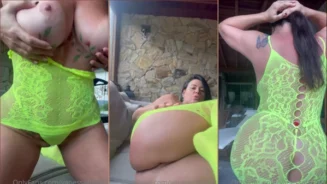 Vanessa Freitas, musa del fitness de OnlyFans, publica un increíble vídeo en solitario mostrando su buena forma