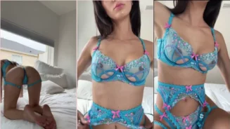 Natalie Roush filtra vídeo de bragas azules transparentes y desnuda en PPV