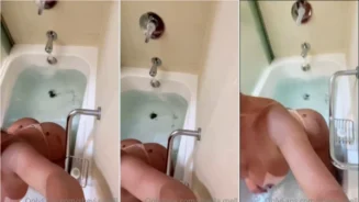 Sheyla Mell, toda atrevida, sacando el culo y haciendo una sesión desnuda en la bañera