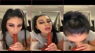 Mikaela Testa Dildo Garganta profunda Onlyfans Video