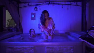 Hollyj_johnson sex vid