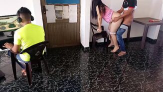 Cojiendo con papa a escondidas